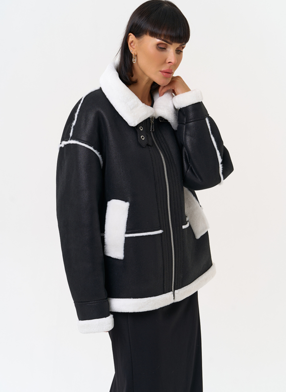 Женская дубленка из эко замши с воротником стойкой