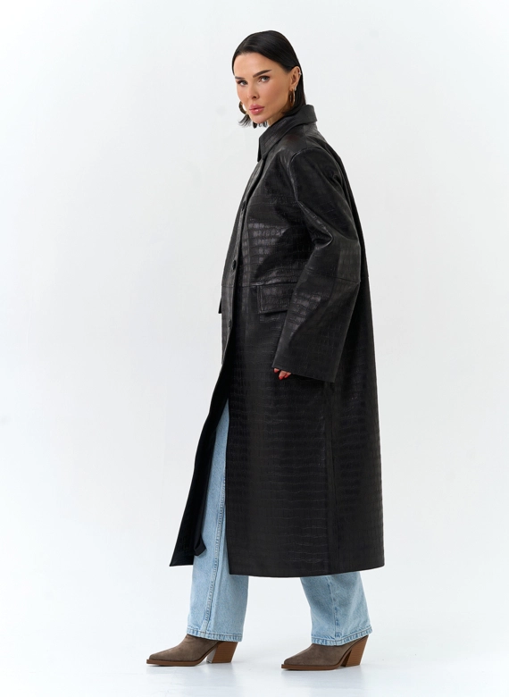 Женский плащ из натуральной кожи 