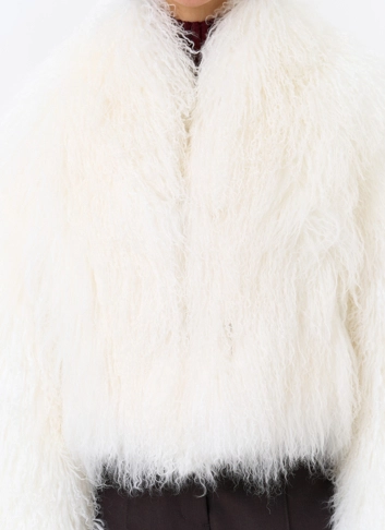 Белая шуба из ламы