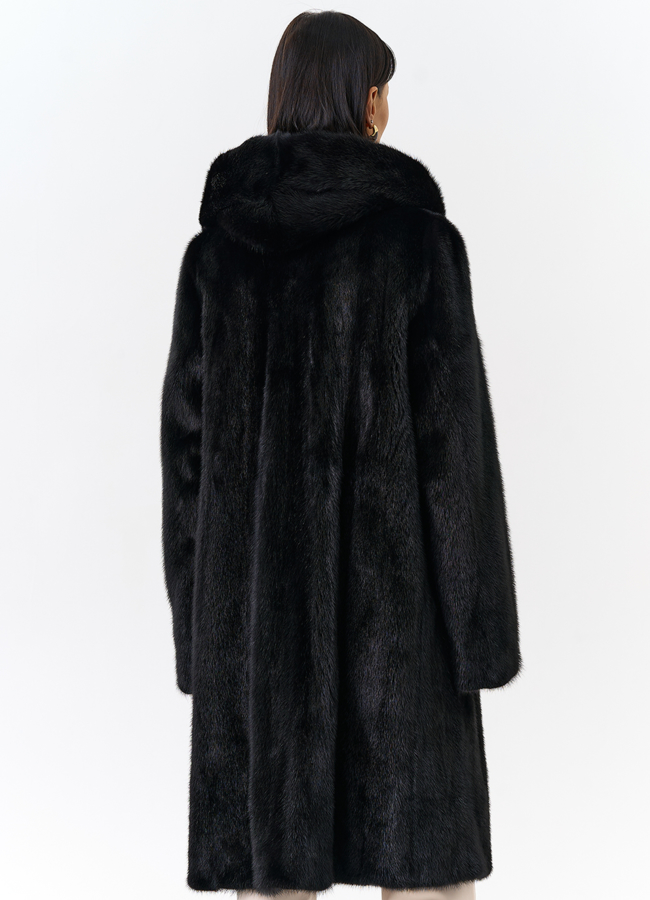Черная норковая шуба с капюшоном модель № 26158 в рассрочку