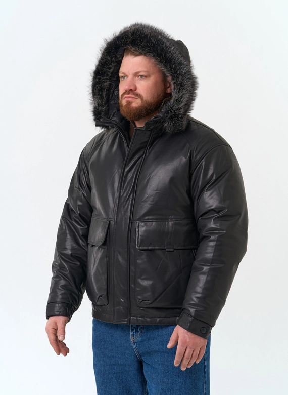 Мужской пуховик из натуральной кожи с мехом енота на капюшоне фото