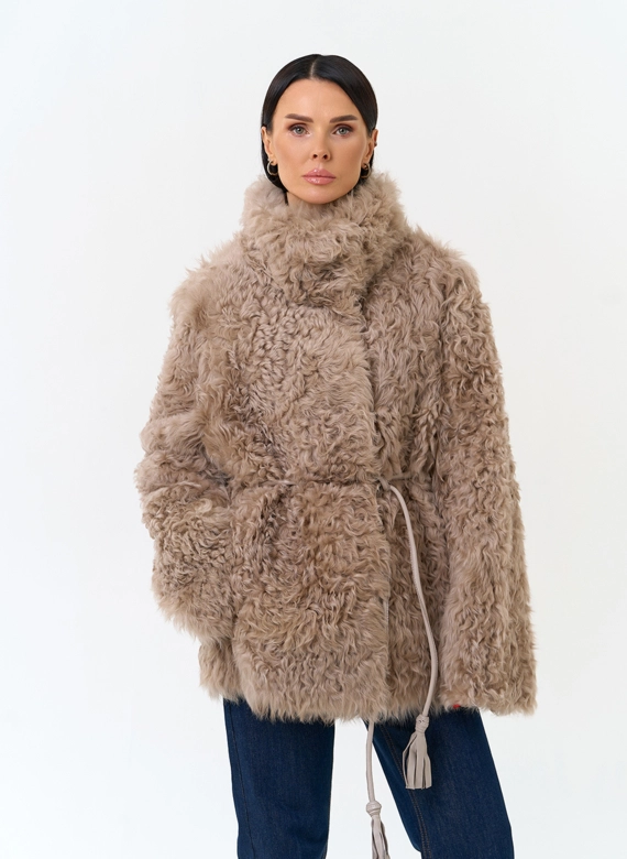 Женская дубленка двухсторонняя с воротником стойкой фото