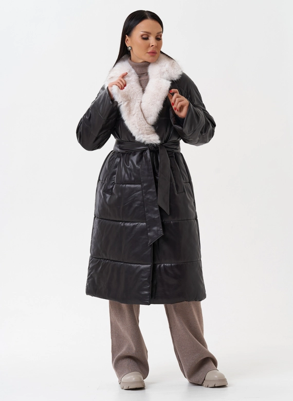 Пуховик из эко кожи с английским воротником
